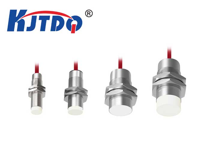 M18埋入式模拟量接近开关(接插型)|电感式接近开关产品型号-参数-接线图