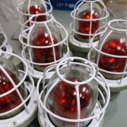 外壳耐腐蚀声光报警器SEWN50L-WS与旋转式警示灯LTE-1101J220V报警器的卓越性能与生产制造