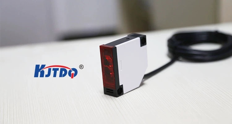 สวิทช์ความใกล้ชิดสแควร์:เครื่องมือการเหนี่ยวนำที่มีประสิทธิภาพสูงสำหรับระบบอัตโนมัติทางอุตสาหกรรม!